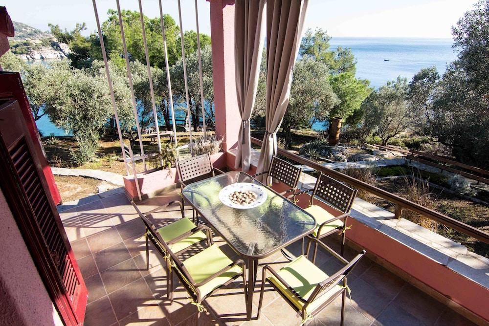 Our House 2 Luxury Suites Kavála Ngoại thất bức ảnh