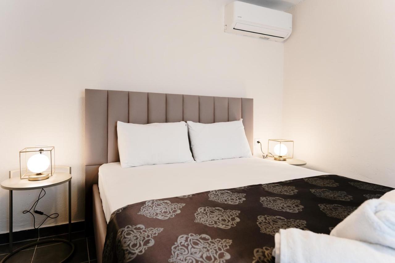 Our House 2 Luxury Suites Kavála Ngoại thất bức ảnh